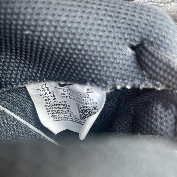 Air Force 1 GS 'Black White'
Nike, Sneakers. CT3839-002 - Picture 10 of 11